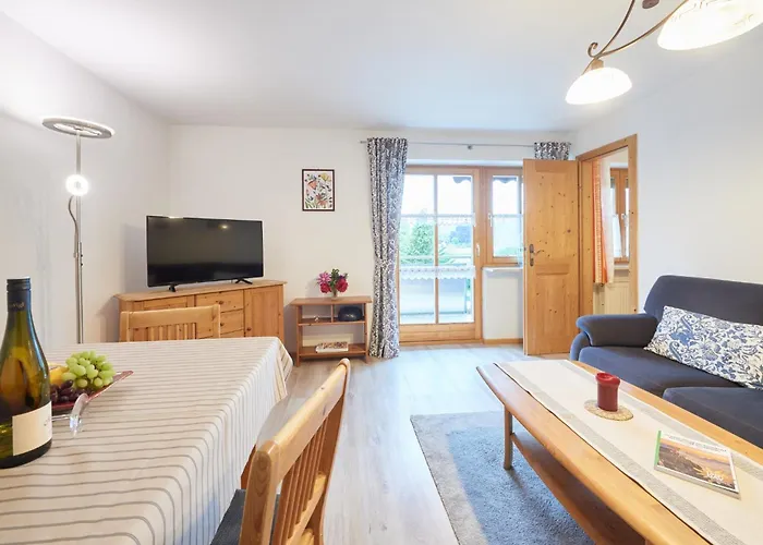 Gaestehaus Hoefler Apartament Bayerisch Gmain