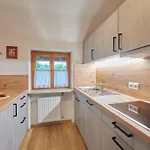 Gaestehaus Hoefler Apartament
